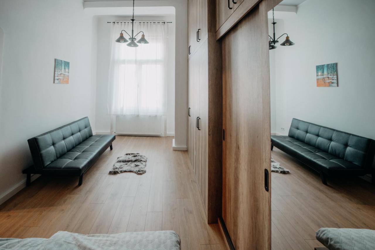 Volenter Lux Apartment Zero باجة المظهر الخارجي الصورة